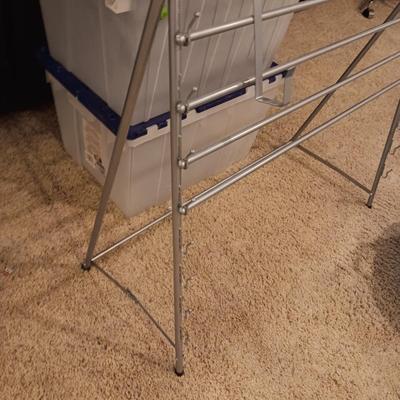 3 STORAGE TOTES, AN ORGANIZER, FLY ZAPPER AND PLASTIC TUB