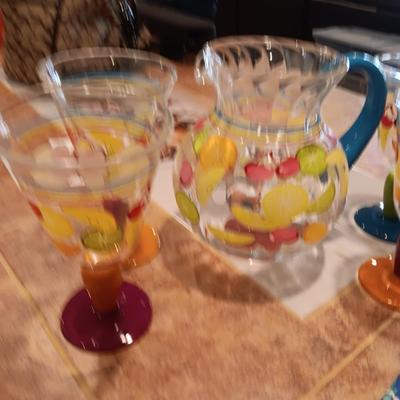 FUN PLASTIC SERVING PIECES