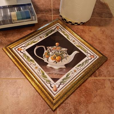 OSCILLATING FAN, PAPER TOWEL HOLDER AND FRAMED PICTURE