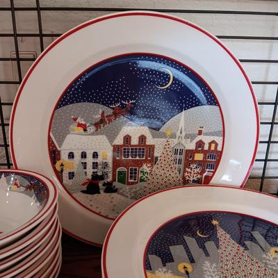NORITAKI "TWAS THE NIGHT BEFORE CHRISTMAS" SCOTTY DOG DINNERWARE FOR 8 WITH EXTRAS