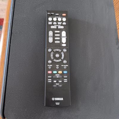 YAMAHA TSR-5810 AV RECEIVER AMPLI-TUNER AUDIO-VIDEO WITH BOX & REMOTE