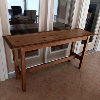 KNOTTY RUSTIC WOODEN SOFA/FOYER TABLE
