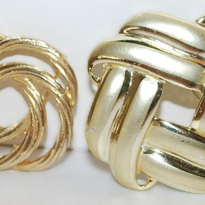 Collection of 2 SWIRL Style BROOCHES (1¾" + 1½" Diameter) on Gold Tone Settings