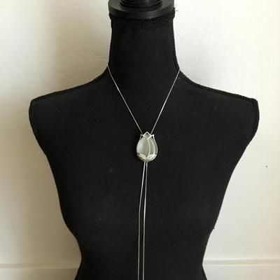 Vintage Tulip slider necklace very beautiful, silver toned