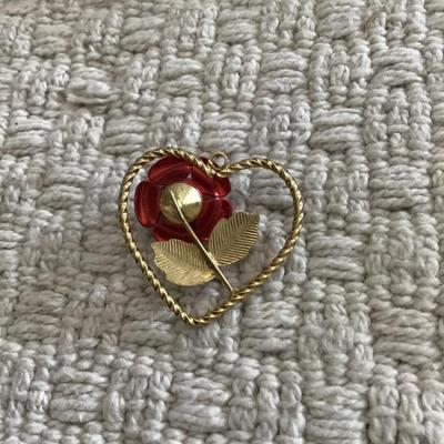 Pretty rose heart pendent