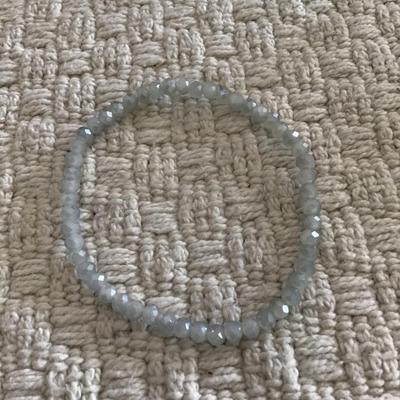 Pretty stretch bracelet