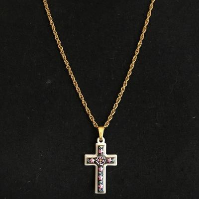 Vintage Avon porcelain cross necklace and gold tone chain necklace. Very beautiful very nice.