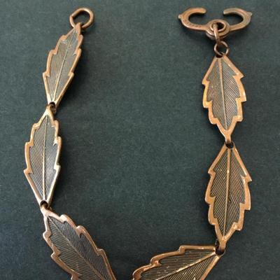 Beautiful, vintage copper leaf bracelet