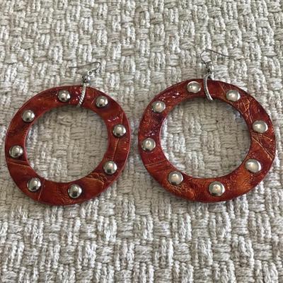 Big chunky leather hoop earrings