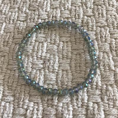 Pretty beaded stretch bracelet