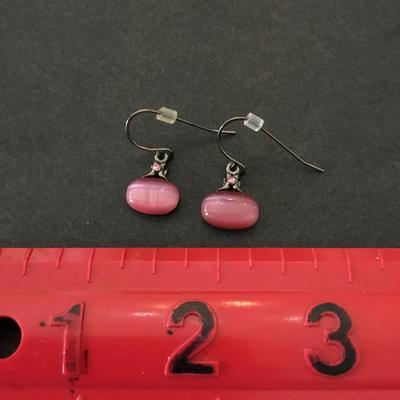 Cute gun metal, gray light, pink stone dangle earrings