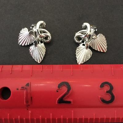 Vintage Silver chrome clip on earrings