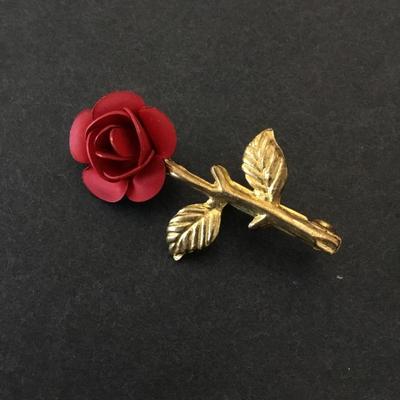 Vintage rose pin / brooch