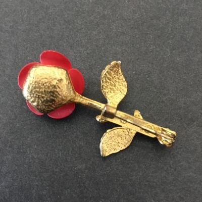 Vintage rose pin / brooch