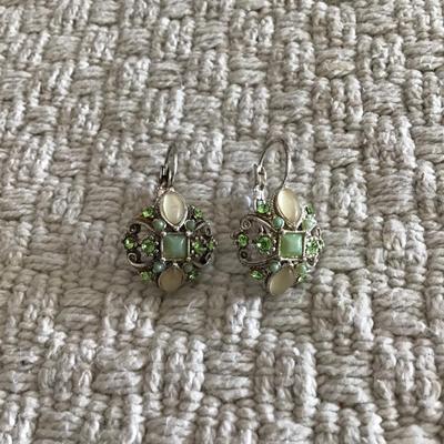 Vintage silver tone elegant dangle earrings
