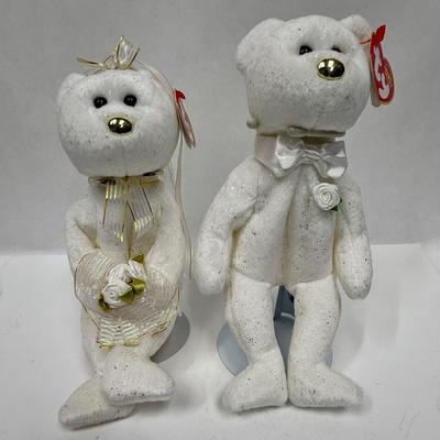 Brida & Groom Ty Beanie Babies with tags and stands