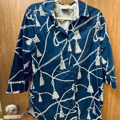 Navy Blue & Gold Top Chico's size 1.5 (USA size 10) tassle pattern