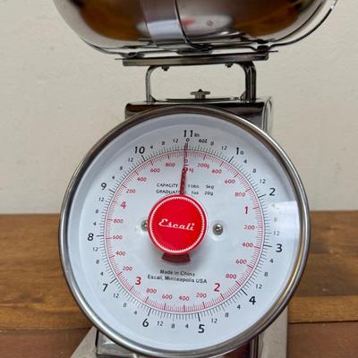 Escali Food Scale for pro cooks 11 pounds