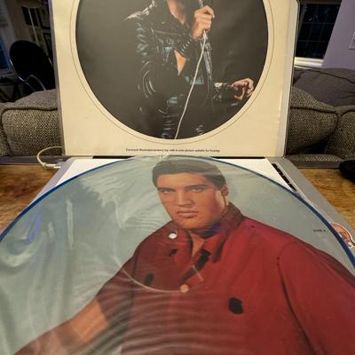 Sale Photo Thumbnail #159: Elvis Presley Spinout original soundtrack album on vinyl, released by RCA Victor in 1966. 
Additional details about the album include:
Release Information: The album was released in mono (LPM-3702) and stereo (LSP-3702) formats on October 31, 1966.
Purpos