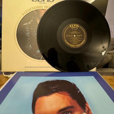 Sale Photo Thumbnail #158: Elvis Presley Spinout original soundtrack album on vinyl, released by RCA Victor in 1966. 
Additional details about the album include:
Release Information: The album was released in mono (LPM-3702) and stereo (LSP-3702) formats on October 31, 1966.
Purpos