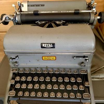 Vintage Royal Typewriter on Stand