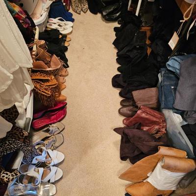 Sale Photo Thumbnail #117