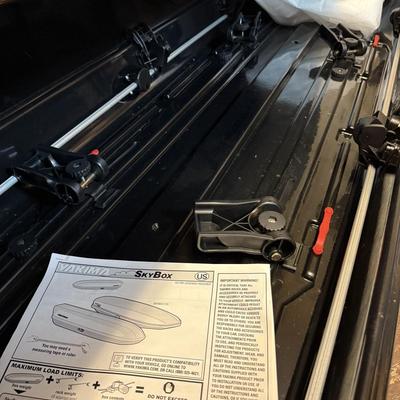 New - Never Used Yakima Skybox