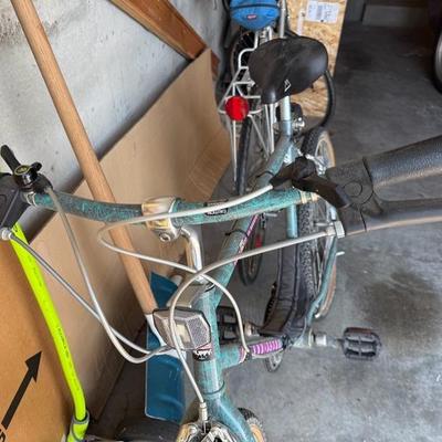 2 Bikes - Motobecane France & Huffy 18 Speed