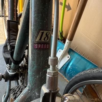 2 Bikes - Motobecane France & Huffy 18 Speed