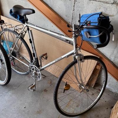 2 Bikes - Motobecane France & Huffy 18 Speed