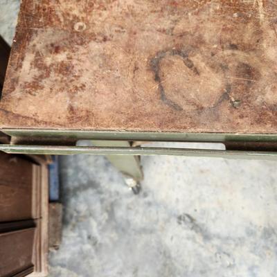 Heavy Duty Work Table on Casters 48x48x37