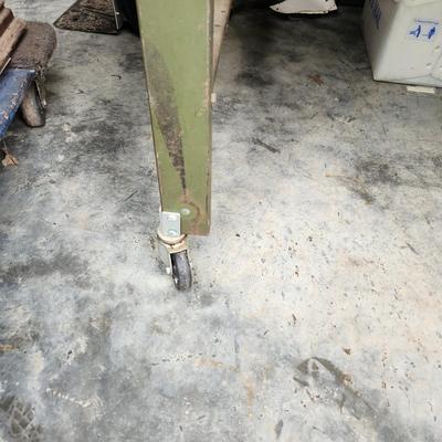 Heavy Duty Work Table on Casters 48x48x37