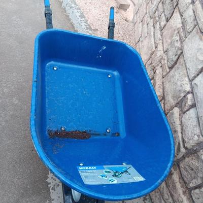 KOBALT WHEELBARROW