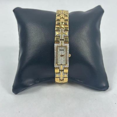 Lot 20: Lady's Bulova Watch