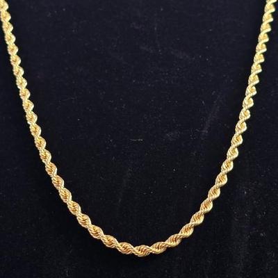 Lot 23: 14k Gold Necklace - 21g