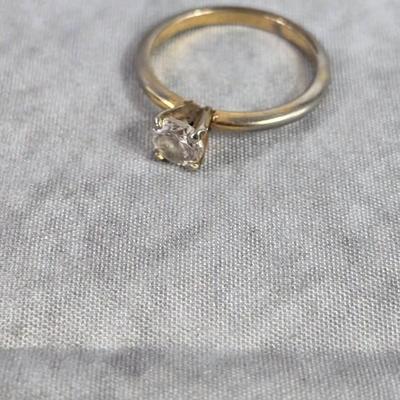 Lot 26: Lot of 5 Rings (Costume) / Ring Sizes Vary: 5.5, 6, 6.5, 7, 7.5