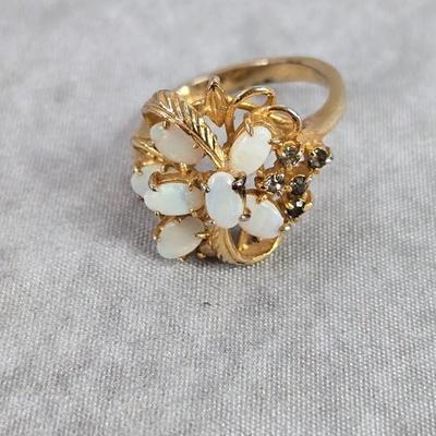 Lot 26: Lot of 5 Rings (Costume) / Ring Sizes Vary: 5.5, 6, 6.5, 7, 7.5