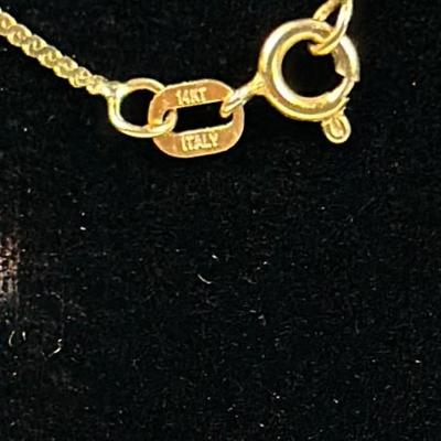 Lot 27: 14k Gold Necklace - 1g