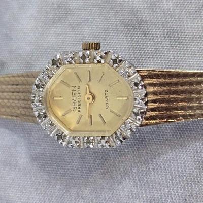 Lot 28: Vintage Gruen Lady's Watch