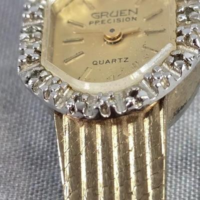 Lot 28: Vintage Gruen Lady's Watch