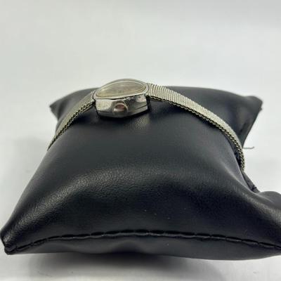 Lot 29: Westclox Lady's Watch