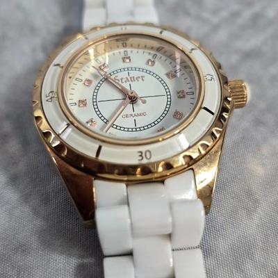 Lot 30: Stauer Lady's Watch with Ceramic Band