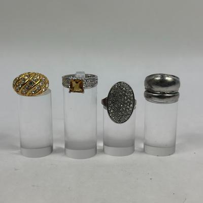 Lot 34: Lot of 4 Rings (Costume) / Ring Sizes Vary 6, 6.5, 7