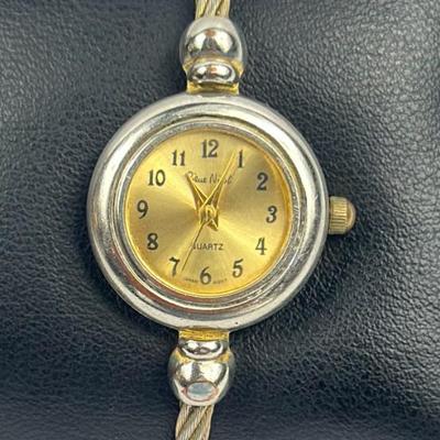 Lot 39: Lady's Watch