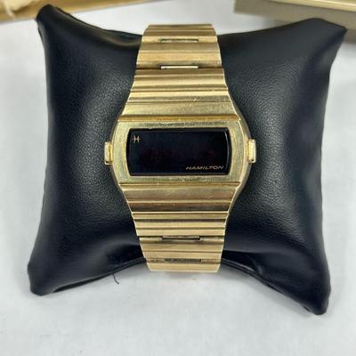 Lot 45: Vintage Hamilton Quartz Electronic Watch