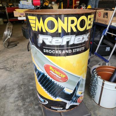 Monroe Reflex Shcoks & Struts Large Metal Can Garage Man Cave