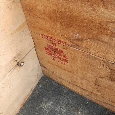 Graf's Premium Fine Beverages Milwaukee Wis. Wood Wooden Crate 1960 Southern Wooden Box Co. Jonesboro Ark
