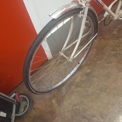 Sale Photo Thumbnail #1006: Needs new tires.