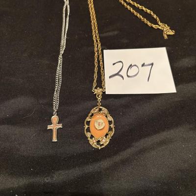 Necklace Lot
