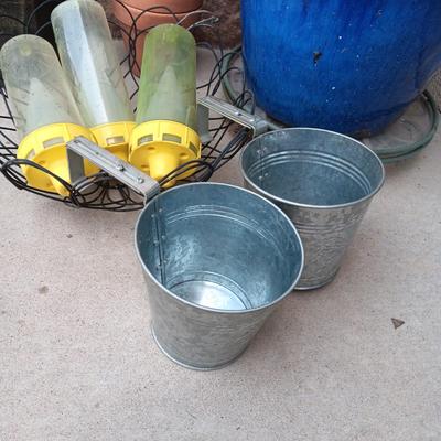FLOWER POTS AND WASP TRAPS